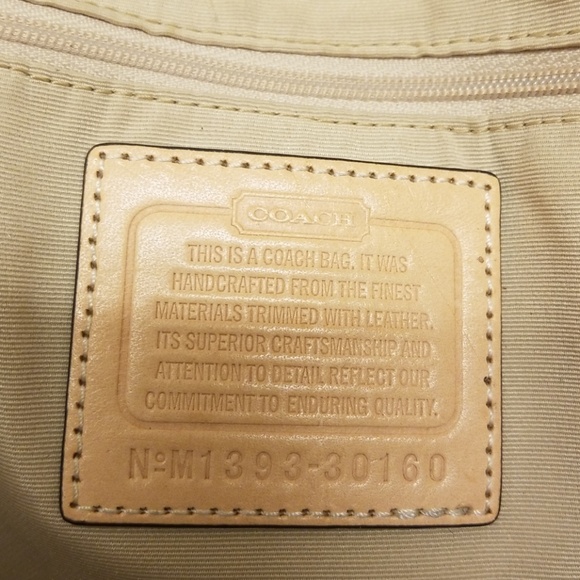 Coach purse - Picture 4 of 4